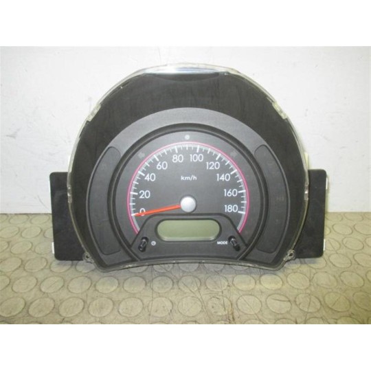 QUADRO STRUMENTI NISSAN Pixo 2009>2013 usato