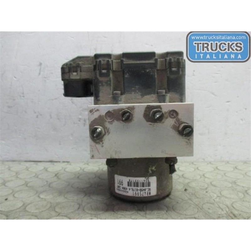 MITSUBISHI ABS SYSTEM MITSUBISHI Space Runner 1999> used