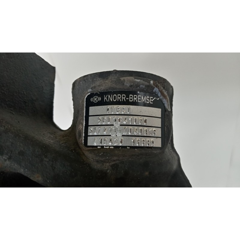 IVECO LEFT FRONT CALIPER BRAKE IVECO Stralis 2013> used
