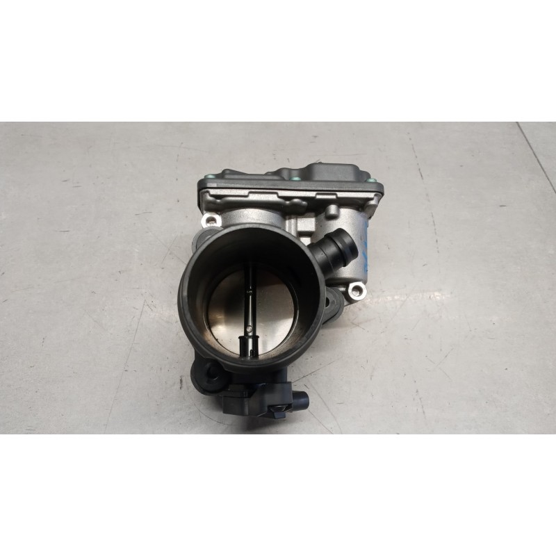 BMW THROTTLE BODY  BMW Serie 2 Active Tourer (F45 F46) 2018> used