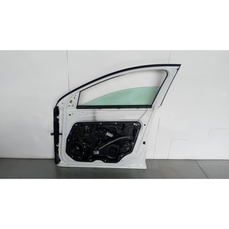 VOLVO RIGHT FRONT DOOR  VOLVO XC60 2013>2016 used