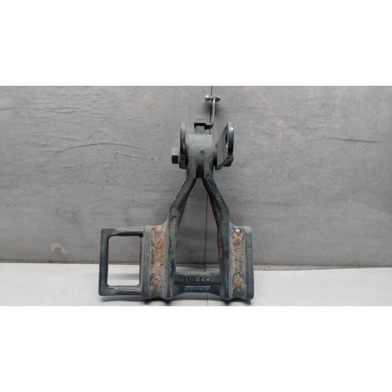 IVECO SUPPORTO SOSPENSIONI IVECO Stralis 2013> usato