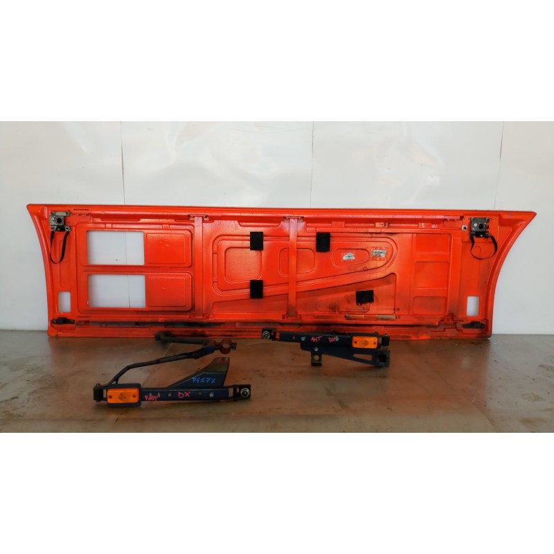 IVECO MINIGONNA DESTRA IVECO Stralis 2013> usato