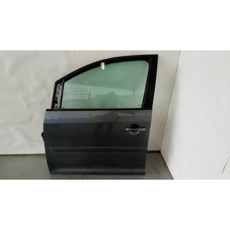 VOLKSWAGEN LEFT FRONT DOOR VOLKSWAGEN Touran 2003>2007 used