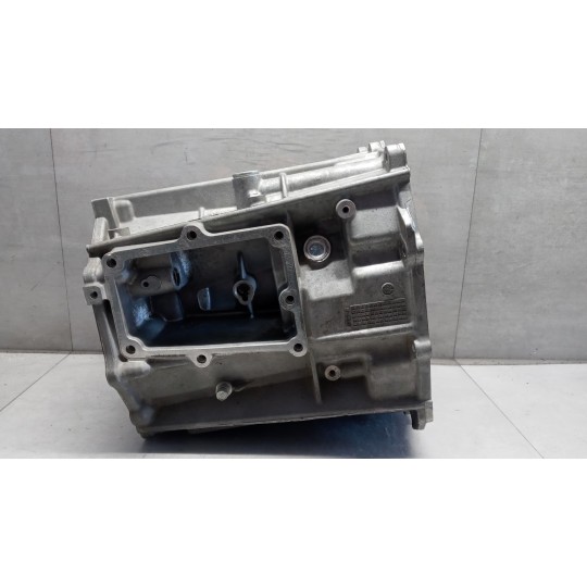 GEARBOXES  NISSAN Navarra 2015> used