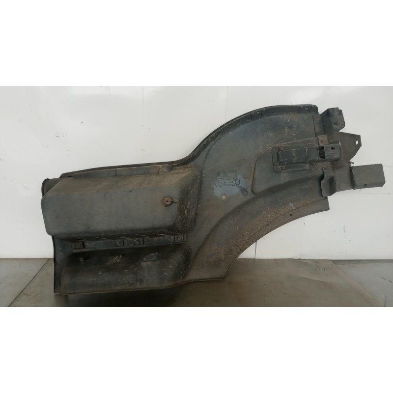 IVECO RIGHT FRONT MUDGUARD  IVECO Stralis 2003>2007 used