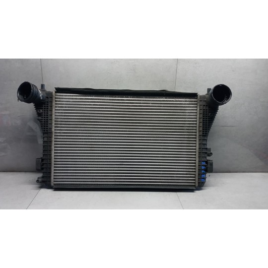 RADIATORE ACQUA VOLKSWAGEN Touran 2003>2007 usato