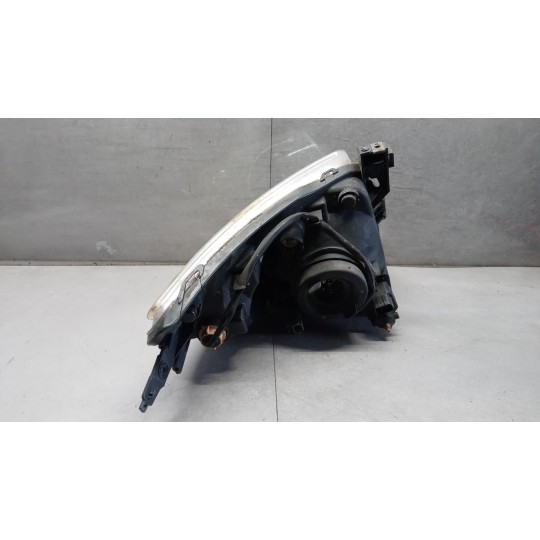 RIGHT HEADLIGHT SUZUKI Swift 2005>2009 used