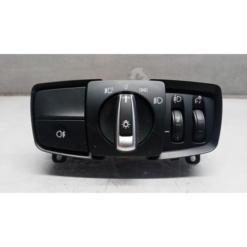 BMW BLOCK LOGHTS  BMW Serie 2 Active Tourer (F45 F46) 2018> used