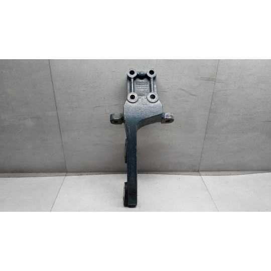 SUPPORTO SOSPENSIONI IVECO Stralis 2003>2007 usato