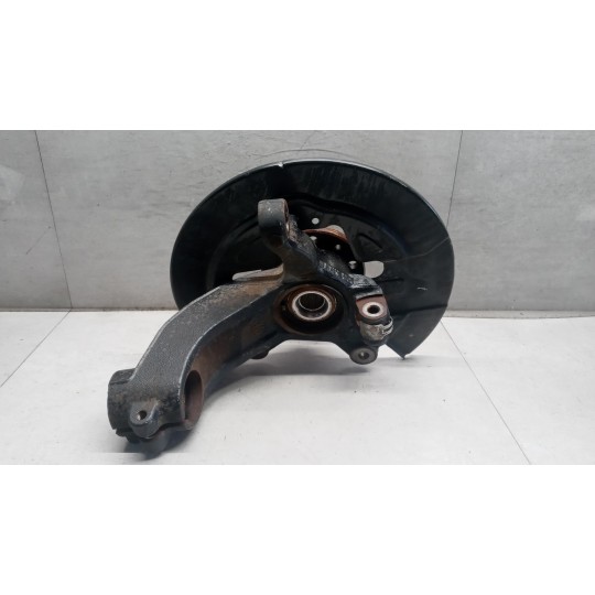 MONTANTE COMPLETO DESTRO VOLVO XC60 2013>2016 usato