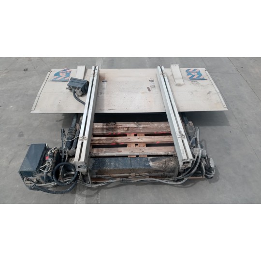 SPONDA IDRAULICA IVECO Stralis 2003>2007 usato