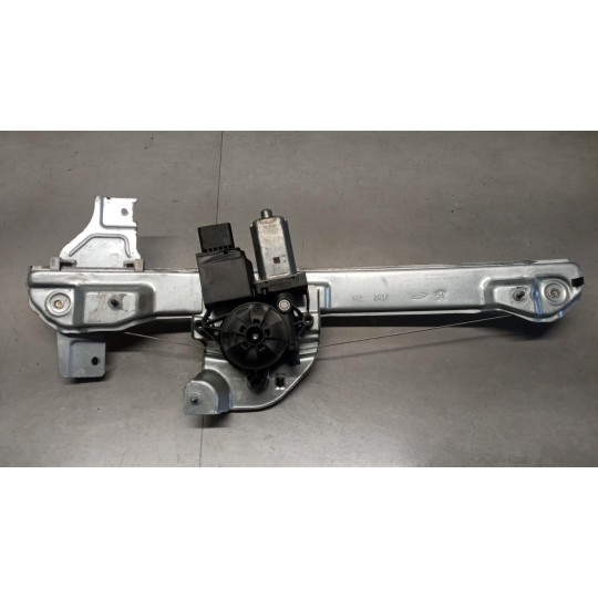 ALZA VETRI ANTERIORI SINISTRO CITROEN C3 2016>2020 usato