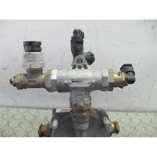 VARIE FRENI 1 IVECO EUROCARGO 2013> usato