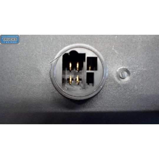 FARO POSTERIORE ESTERNO SINISTRO IVECO Daily 1990>1996 nuovo