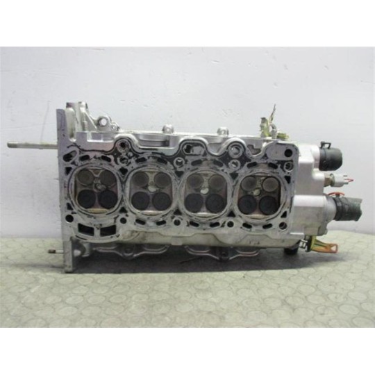 HEAD ENGINE  TOYOTA Yaris 2003>2005 used