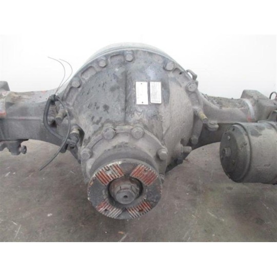 GRUPPO DIFFERENZIALE POSTERIORE RENAULT truck Magnum 2001>2010 usato