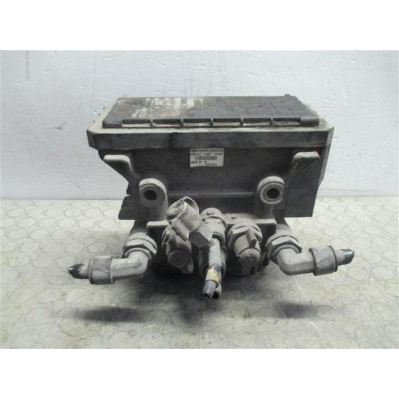 RENAULT truck CENTRALINA EBS CONTROLLO FRENATA RENAULT truck Magnum 2001>2010 usato