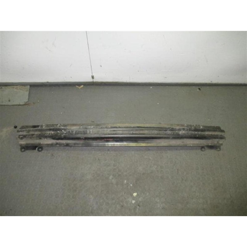 VOLKSWAGEN TRAVERSA POSTERIORE PARAURTO VOLKSWAGEN Golf 5 2003>2008 usato