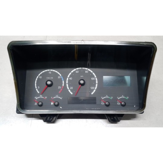 INSTRUMENT PANEL SCANIA Serie R 2005> used
