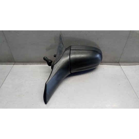RETROVISORE SINISTRO OPEL Corsa B 1993>2000 usato