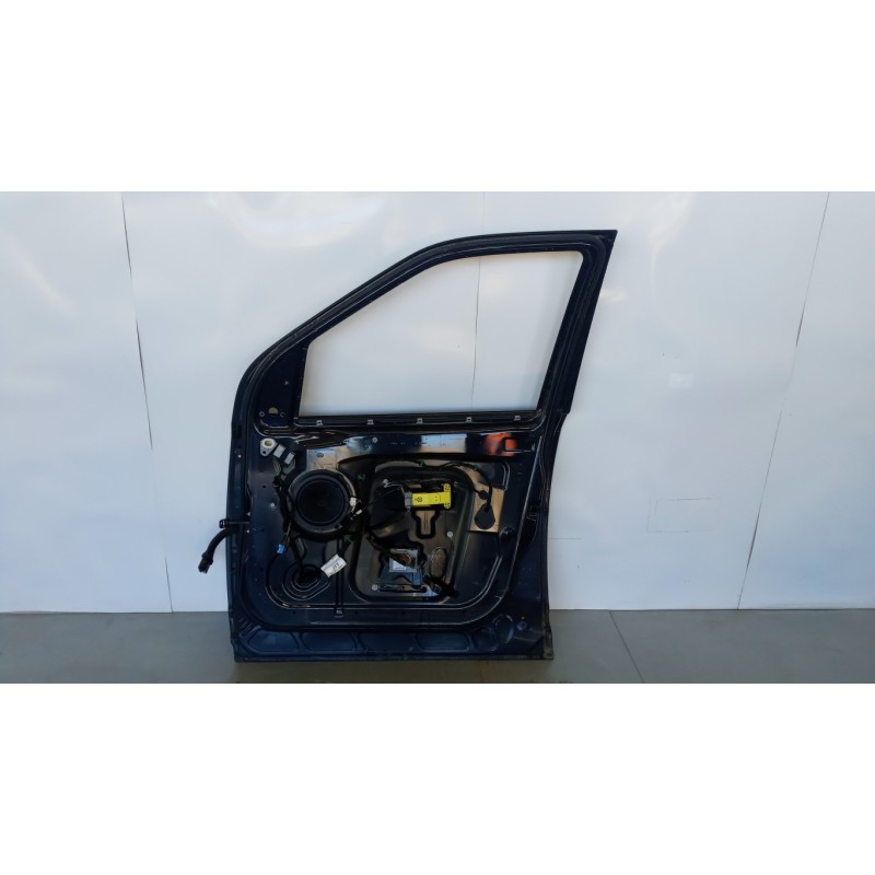 LAND ROVER RIGHT FRONT DOOR  LAND ROVER Freelander 2006>2010 used