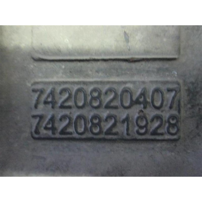 RENAULT truck SUPPORTO SOSPENSIONI RENAULT truck Premium 2005>2013 usato