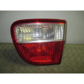 RIGHT REAR LIGHT ON BACK...