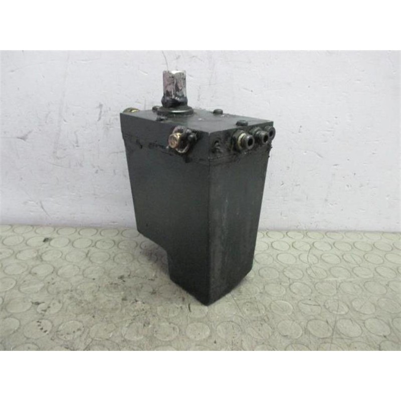 VOLVO truck CAB LIFT PUMP  VOLVO truck FH12 II 2002>2008 used