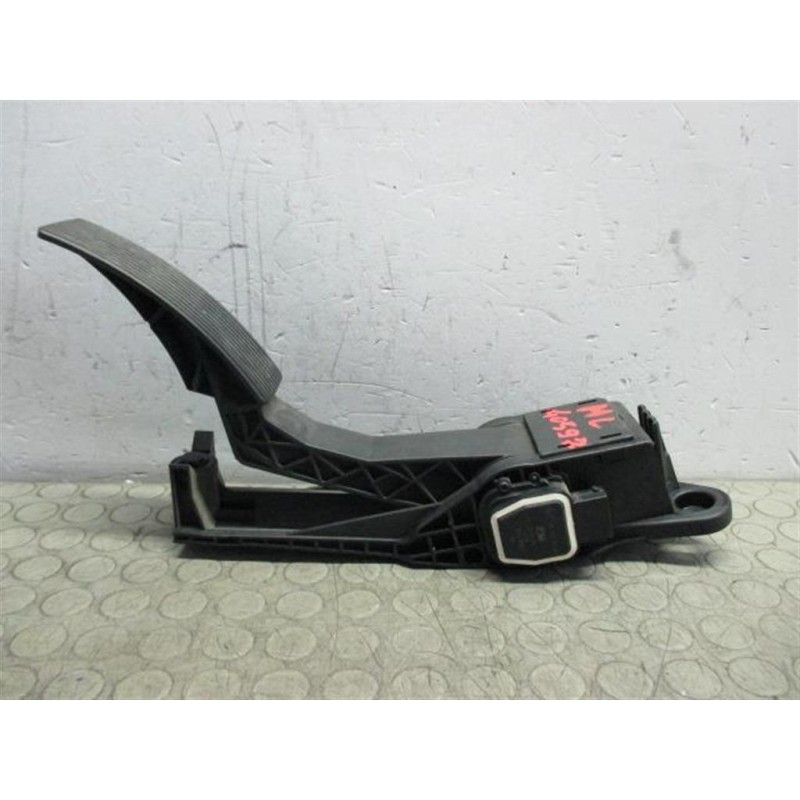 MERCEDES-BENZ PEDALE ACCELERAZIONE ELETTRONICO MERCEDES-BENZ Classe M (W164) 2005>2011 usato