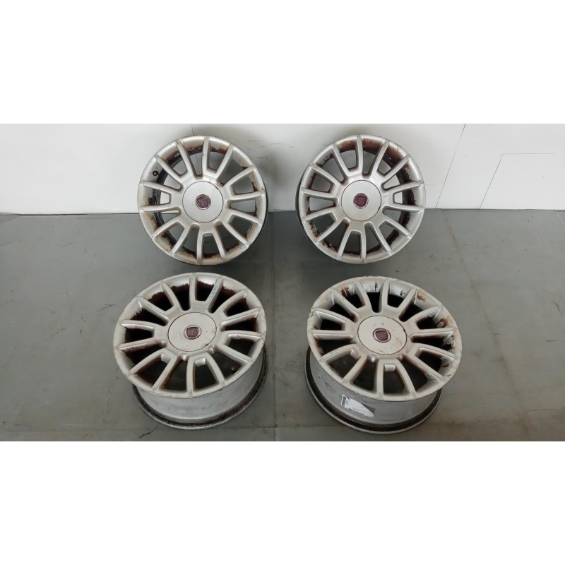 FIAT KIT ALLOY WHEELS  FIAT Bravo 2007>2014 used
