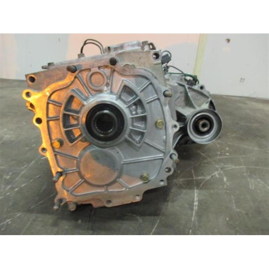 DISTRIBUTOR MITSUBISHI Pajero 2000>2002 (V60) used