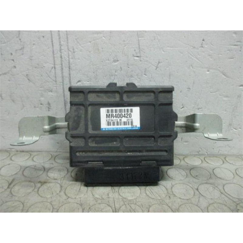 MITSUBISHI CENTRALINA ABS MITSUBISHI Pajero 2000>2002 (V60) usato