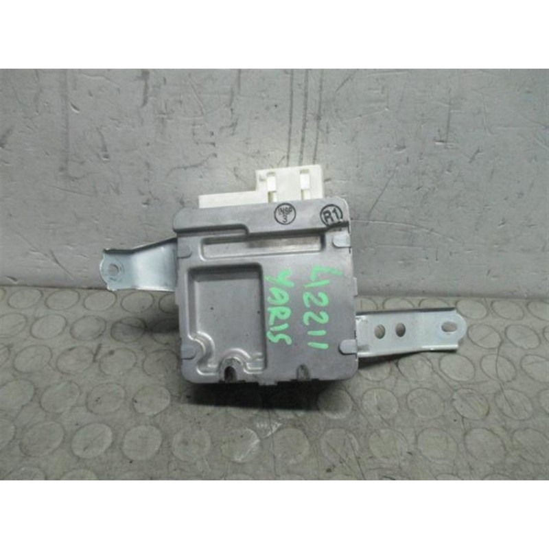 TOYOTA VARIOUS CONTROL UNITS  TOYOTA Yaris 2003>2005 used