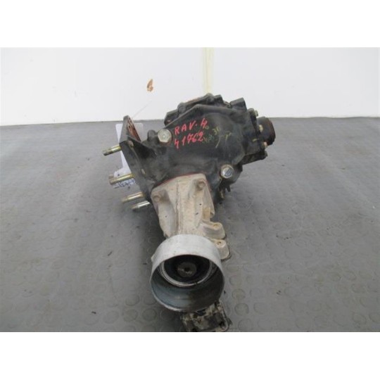 FRONT DIFFERENTIAL  TOYOTA Rav 4 2002>2006 used