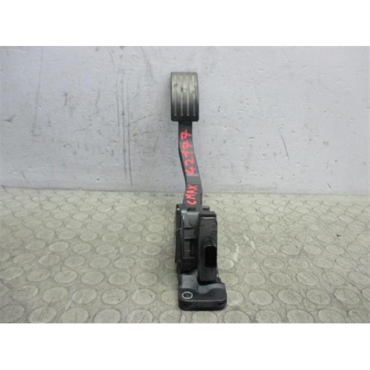 PEDALE ACCELERAZIONE ELETTRONICO FORD C-Max 2010>2015 usato