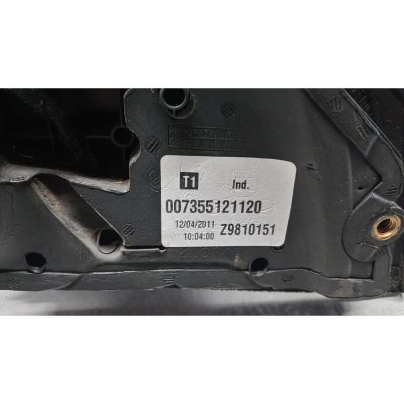 LANCIA RETROVISORE ELETTRICO SINISTRO LANCIA Ypsilon 2006>2011 usato