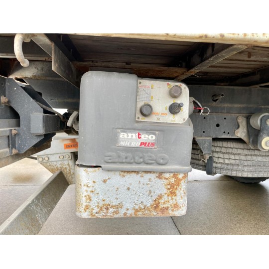 MERCEDES-BENZ van VARIO 815 D