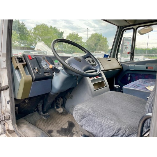 MERCEDES-BENZ van VARIO 815 D