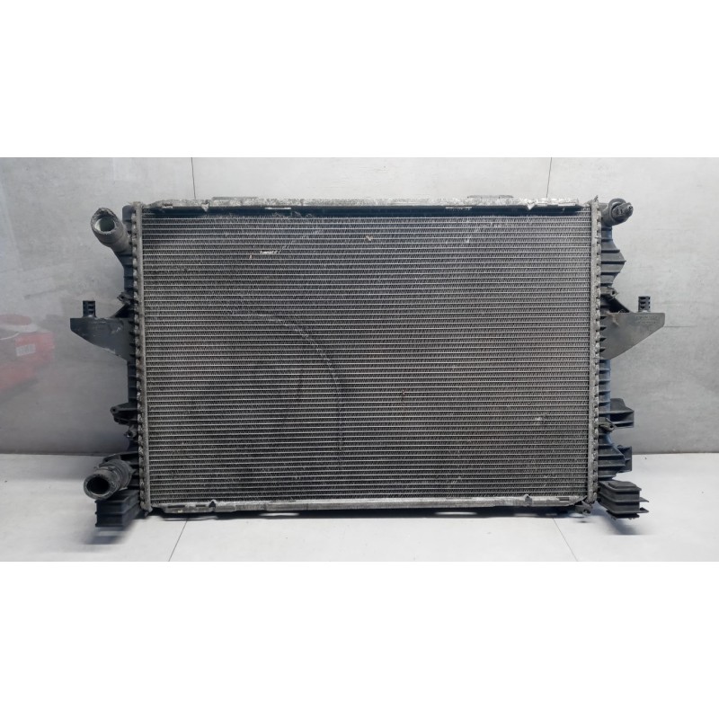 VOLKSWAGEN van RADIATORE ACQUA VOLKSWAGEN van Trasporter T5 2003>2009 usato