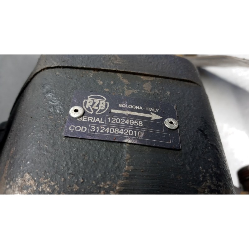 IVECO HYDRAULIC PUMP  IVECO 145-17 used