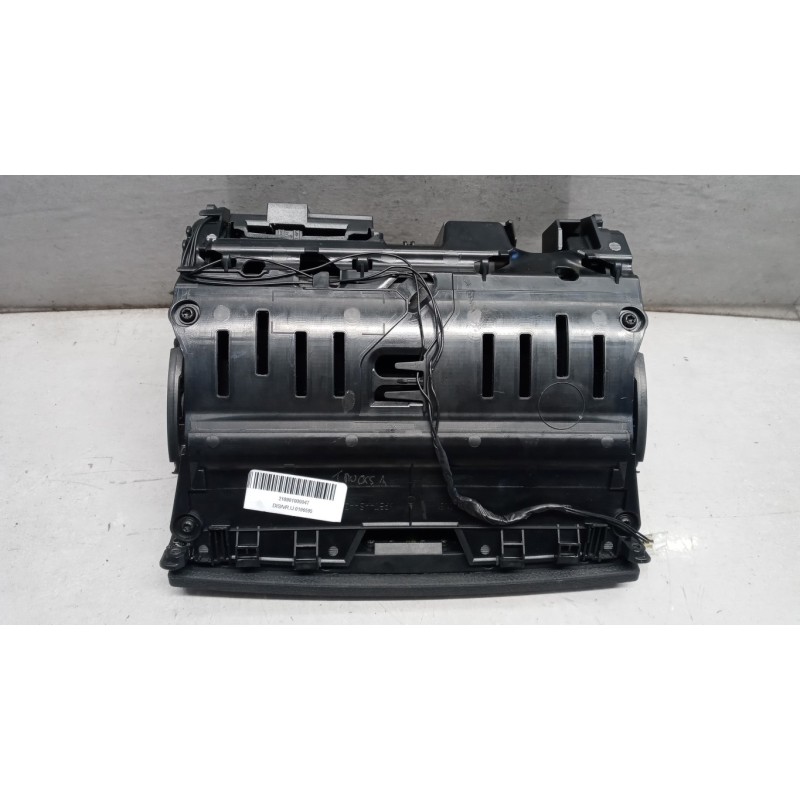 MERCEDES-BENZ VARIOUS DISPLAY  MERCEDES-BENZ Classe C (W204) 2007>2011 used