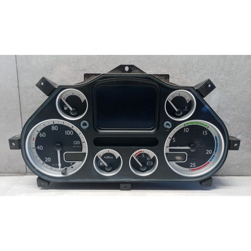 DAF INSTRUMENT PANEL DAF 85CF used