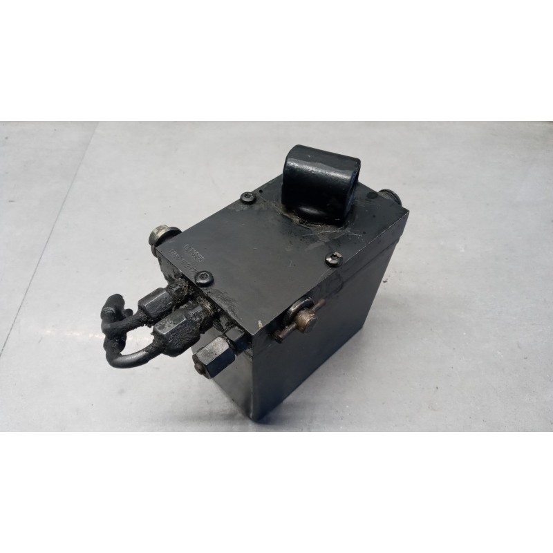 DAF POMPA IDR ALZACABINA DAF 85CF usato