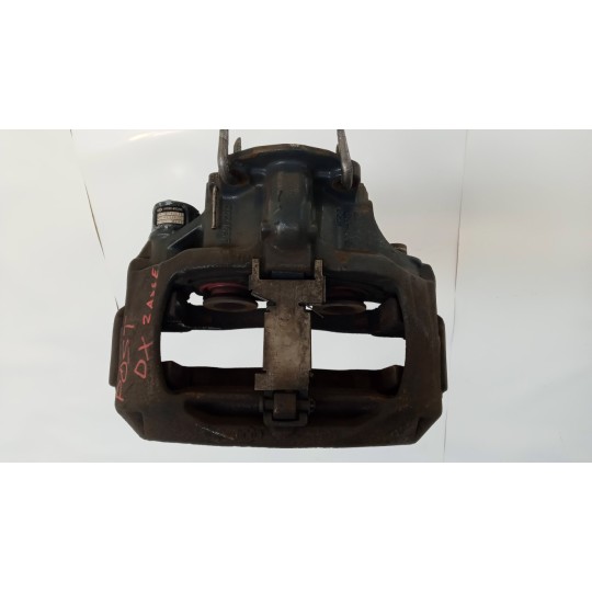 PINZA POSTERIORE DESTRA DAF 85CF usato