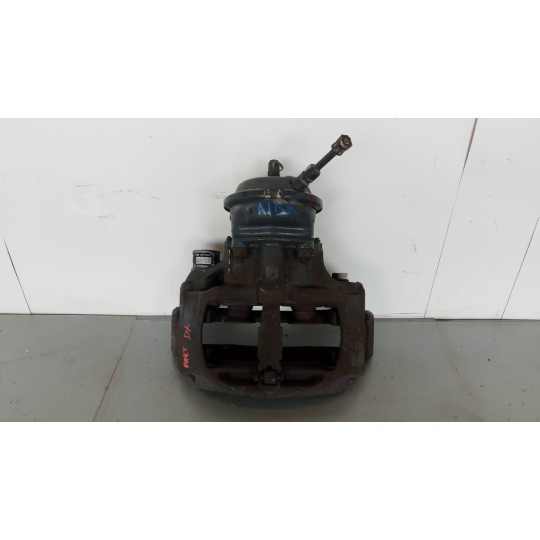 PINZA ANTERIORE DESTRA DAF 85CF usato