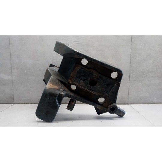 SUPPORTO SOSPENSIONI DAF 85CF usato