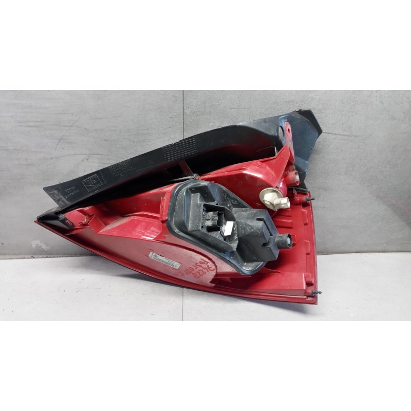 RENAULT FARO POSTERIORE ESTERNO SINISTRO RENAULT Megane 2006>2008 usato