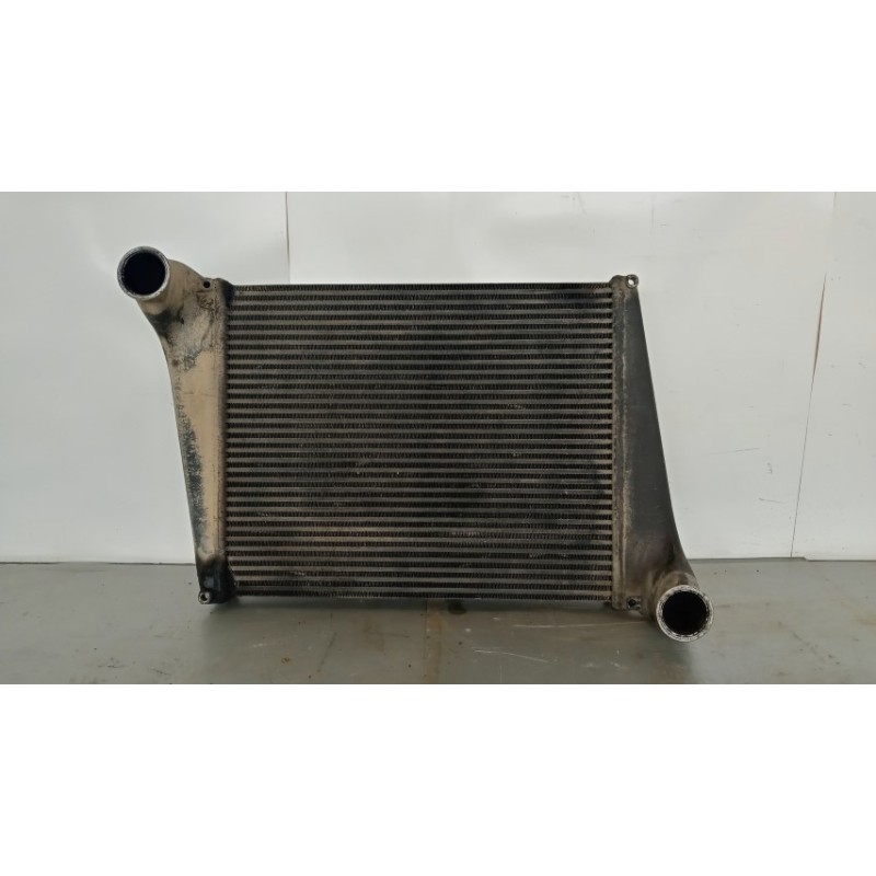 VOLVO truck RADIATORE INTERCOOLERS VOLVO truck FL6 usato