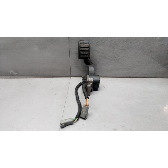 PEDALE ACCELERAZIONE ELETTRONICO VOLVO truck FL6 usato